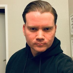 Meet your Posher, Zach